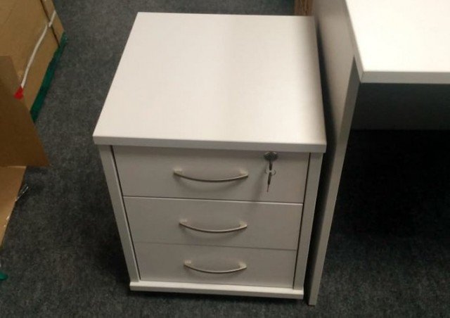 Офисная мебель Riva-2